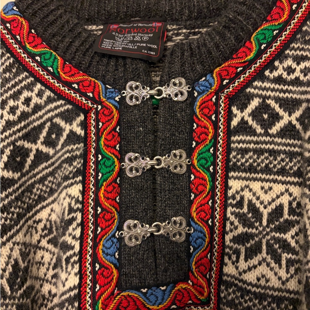 Norwegian-Style Black & Cream Sweater with Embroidered Placket - Picture 3 of 4